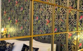 The Golden Fleece Inn